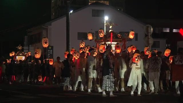 新たに始まった「五町神輿の祭典」