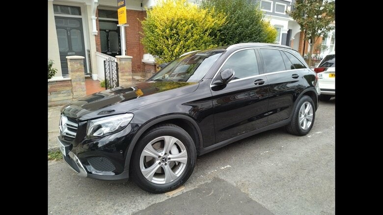 襲われた筆者の車