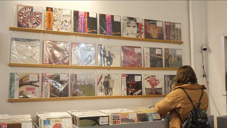 西洋アーティストの日本盤レコードも人気