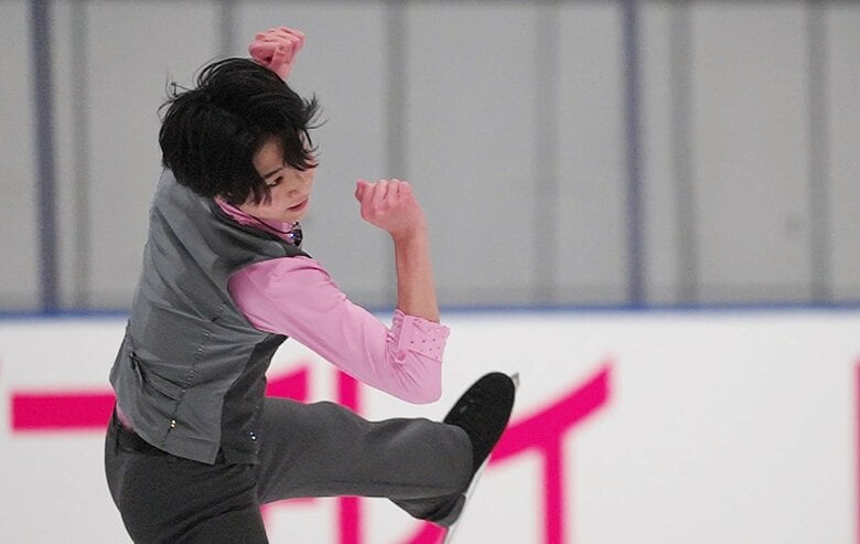ノーミスの演技で自己ベストを更新した西野のショート