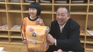 「うれしい！大事にしたい」町内すべての新1年生54人にランドセルをプレゼント　南越前町の子育て支援策　福井県内初の取り組み