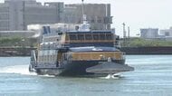 久米島オーシャンジェットの高速船が修理と検査を終えて那覇港に戻る　早ければ9日にも再開へ