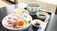 西海市の秋の恵みがどどーんと！贅沢な「海鮮丼」からスイーツ好きにはたまらない「特大プリン丼」も　さいかい丼フェア開催
