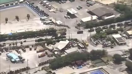 安和桟橋死傷事故　抗議女性が損害賠償求め提訴　運転手や警備会社相手取り