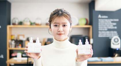 誰かのためじゃなく、今の自分のために。“いちばんの肌” と向き合って生まれた4本の美容液