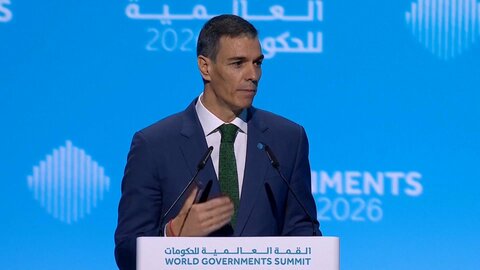 スペインのサンチェス首相　16歳未満のSNSアクセス禁止＆プラットフォームに年齢確認システム導入義務化を発表