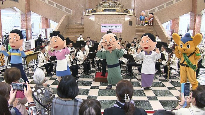 サザエさん一家が防犯教室に参加(去年10月 東京・日本橋)