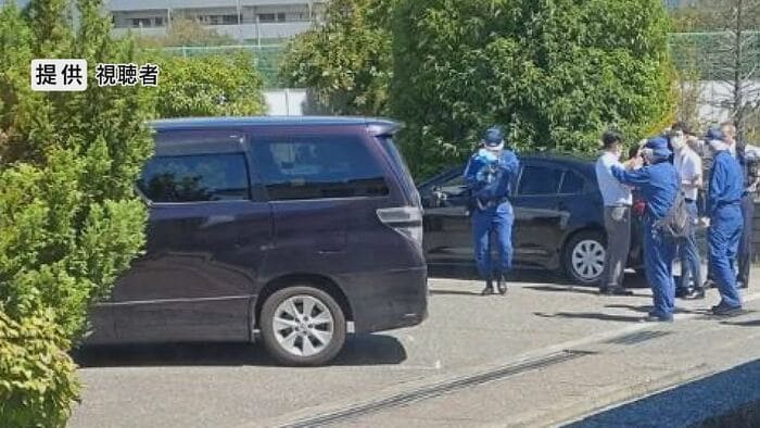 乗り捨てられた車 提供:視聴者