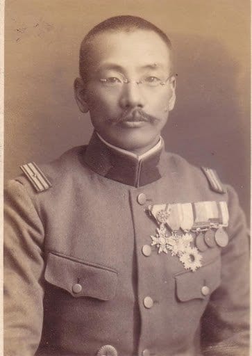 津村諭吉中佐
