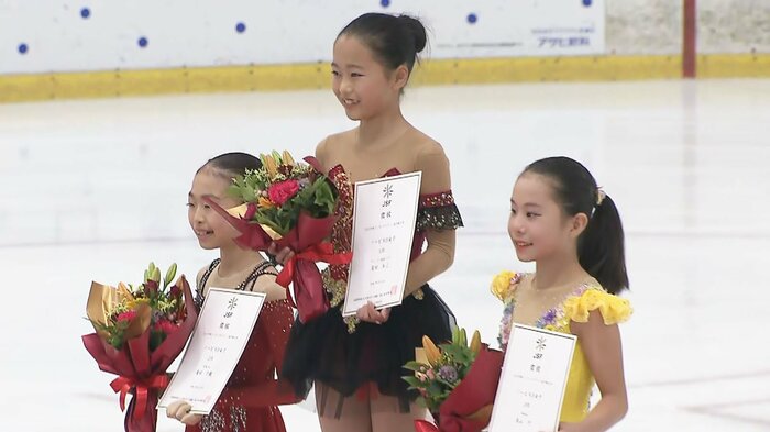 ノービスB女子表彰台(中部選手権)
