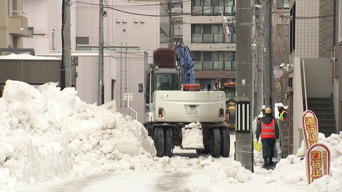 札幌市内各地で進められている緊急排雪