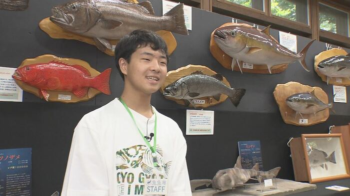 インタビューに応じる孔伽さん