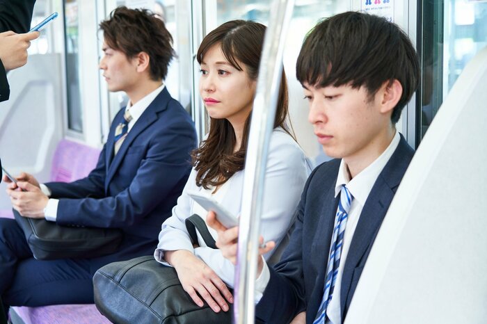 水曜は仕事に順応してくるが疲労のピークでもある(画像:イメージ)