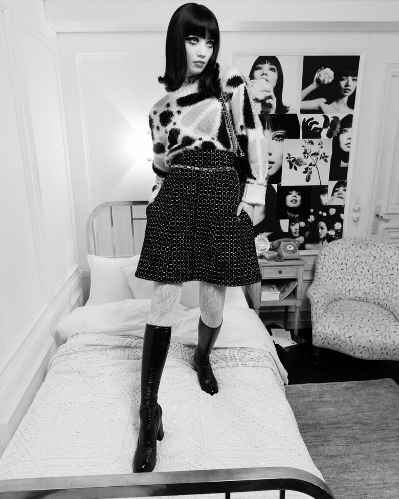 Nana Komatsu photographed by Inez & Vinoodh - Adapted from the movie “Who Are You, Polly Maggoo ?” by William Klein © Films Paris New York