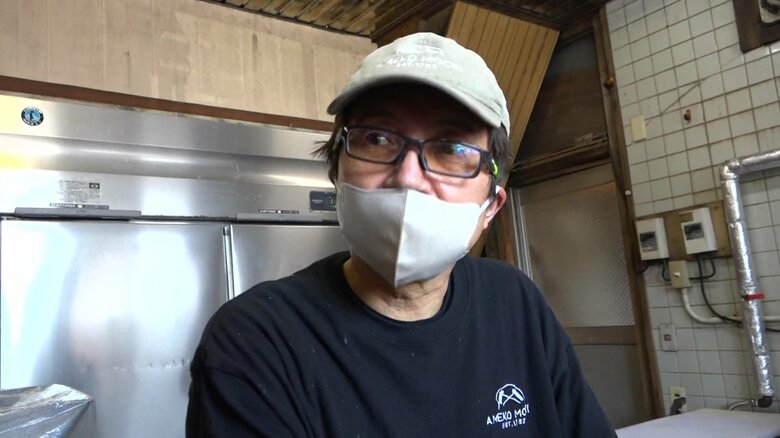 息子の挑戦を見守る父・岳史さん