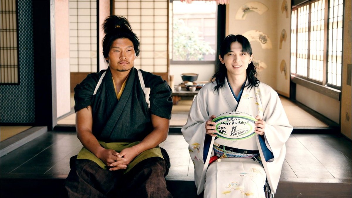 イケメン 西村経済再生担当大臣