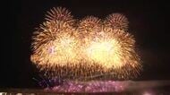 8000発の大輪が夜空を彩る大曲の花火－春の章－　「全部好き」海外の観客も魅了　秋田・大仙市