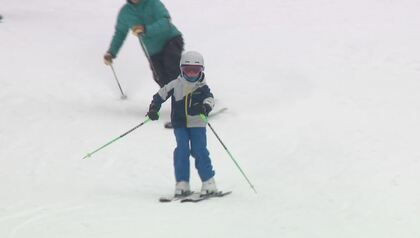 暖冬、コロナ影響で客減少…今季のスキー場の営業を断念　一転、地元の熱意と3500万円の支援で営業　集客の目玉は「18歳以下リフト無料」　うどんに絞った新メニューも
