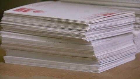 加速する年賀状離れ浮き彫り…中国5県で元日の年賀状配達数が前年比30％減少