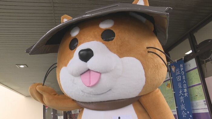 「しまねっこ」に寄せた!?フォルム