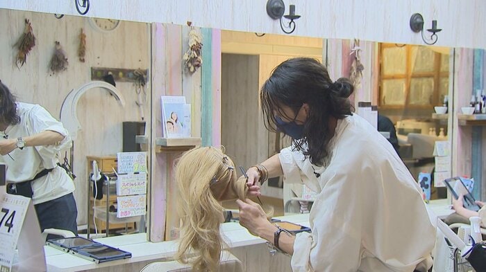 営業終了後の店内
