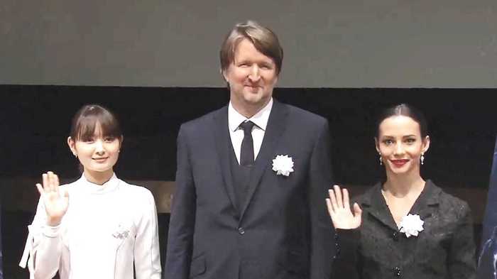 葵わかな「楽しく盛り上がりました」 愛子さまとネコ談義 天皇ご一家が映画『キャッツ』をご鑑賞