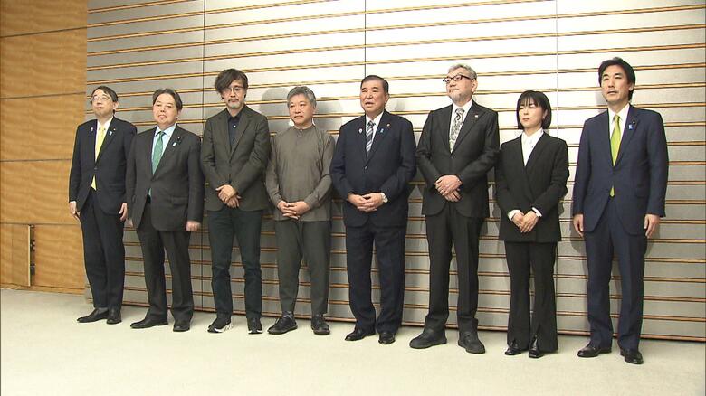 石破首相「極めて重要な課題」是枝裕和さんや庵野秀明さん、山崎貴さんら映画監督と面会し映画制作環境改善などの意見交換｜FNNプライムオンライン