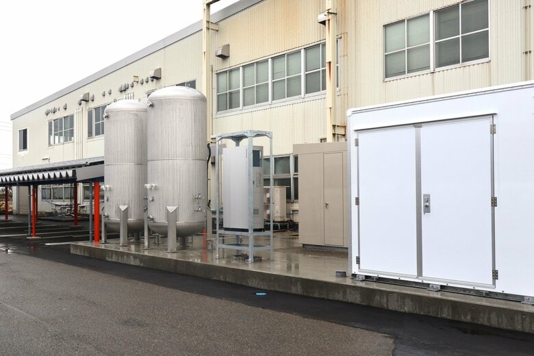 水素蓄電システムの試験運用開始のお知らせ