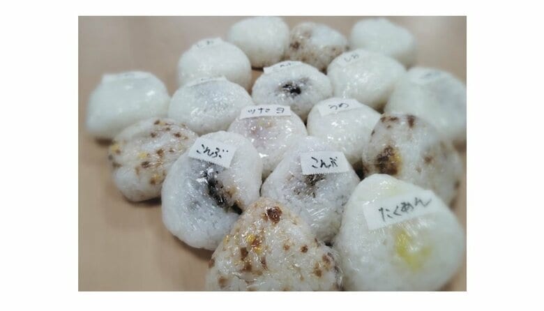 女子バレーボールのJTでは小さなおにぎりの補食が人気（画像：吉谷佳代さん）