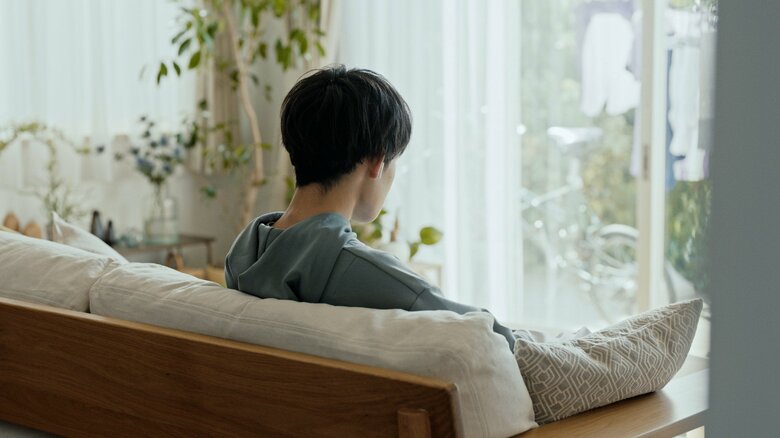 CMカット