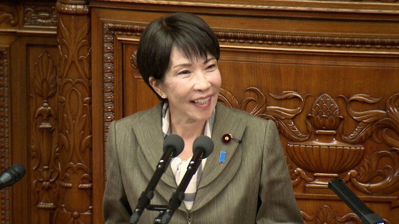 小川氏の質問に答える高市首相