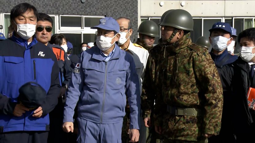 【岸田大震災】 岸田総理「きょうはじえいたいのヘリコプターにのって いしかわけんにいきました🤗」  [485983549]->画像>26枚 