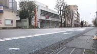 通行人から「車が逃げた」との通報…横断歩道で62歳の女性が倒れ…