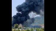 韓国の海軍軍用機が山間部に墜落し山火事発生…乗員2人の遺体見つかる　残る2人の捜索続く　事故原因不明で軍は同型の哨戒機の飛行を中断