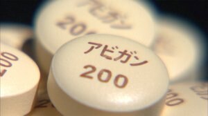 アビガンは「希望」となるか…“諸刃の剣”をめぐる政府の最新対応と中国など外資の新薬買収防止策