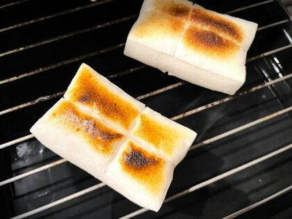 正月は餅による死亡事故増加！窒息死亡者は年間約3500人以上「噛む力」「飲み込む力」をつけるため有効な方法は「ガムを噛むこと」？！