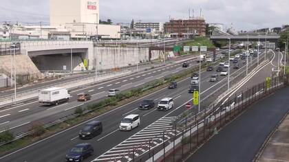 【交通情報】お盆の帰省ラッシュピーク　名神上り28キロ　東名下り17キロ渋滞　中央道下りは最大45キロ予想