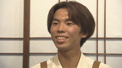 店長は18歳「バイトも未経験だけど父に憧れて」　家族で試作重ねチキンカレー完成…コロナ禍の挑戦【長野発】