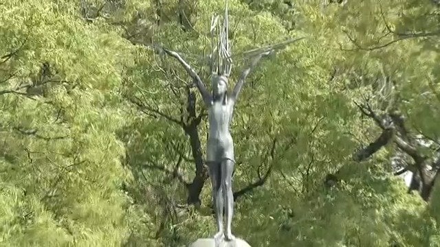 「原爆の子の像」