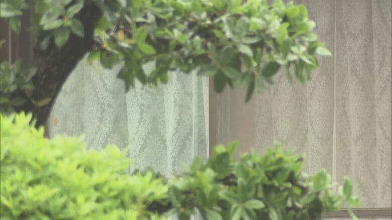 祖父に対する殺人容疑で孫の16歳男子高校生を逮捕 70代夫婦が自宅で血を流し死亡していた事件 祖母も殺害か｜FNNプライムオンライン
