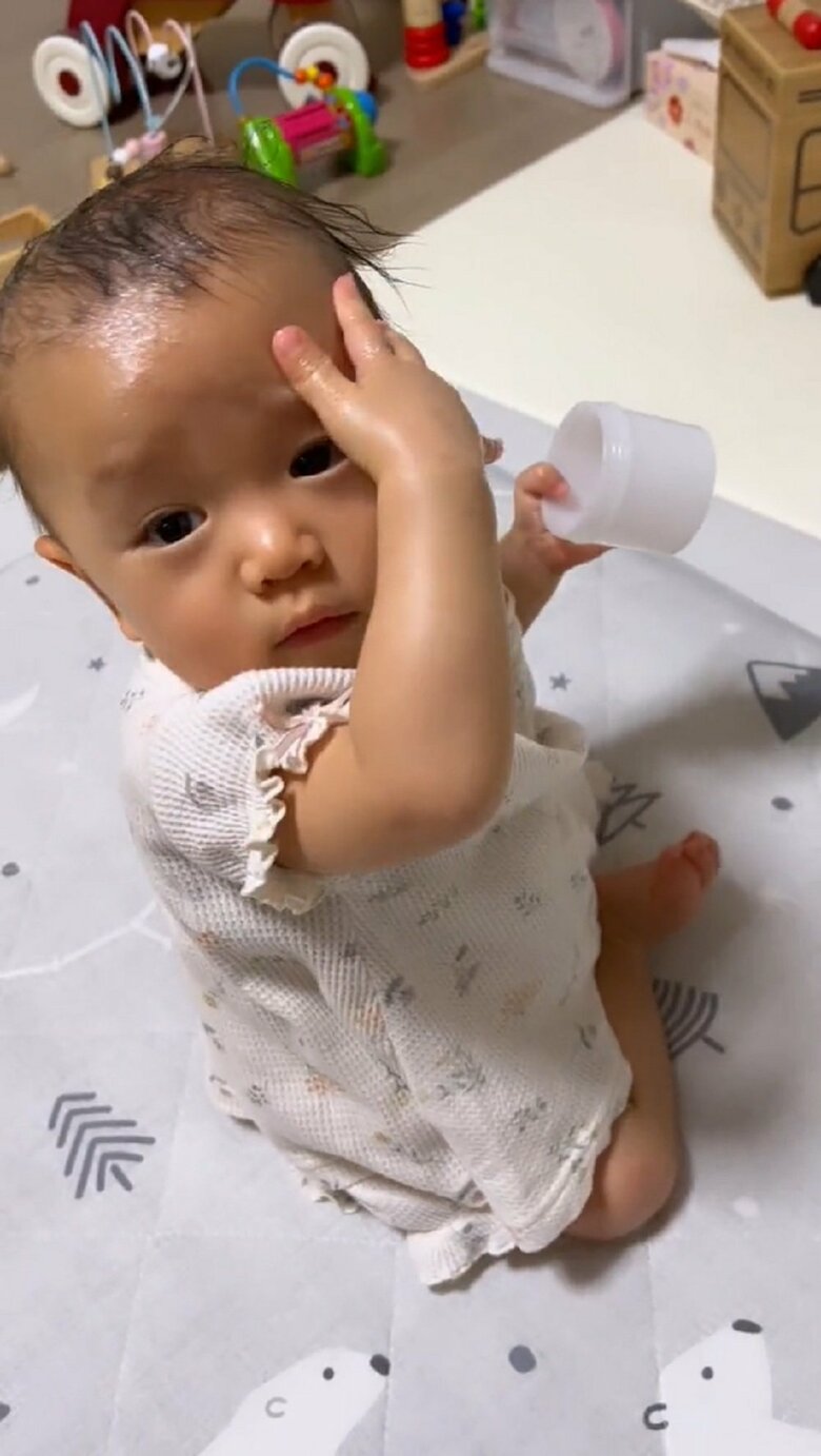 視線を合わせて