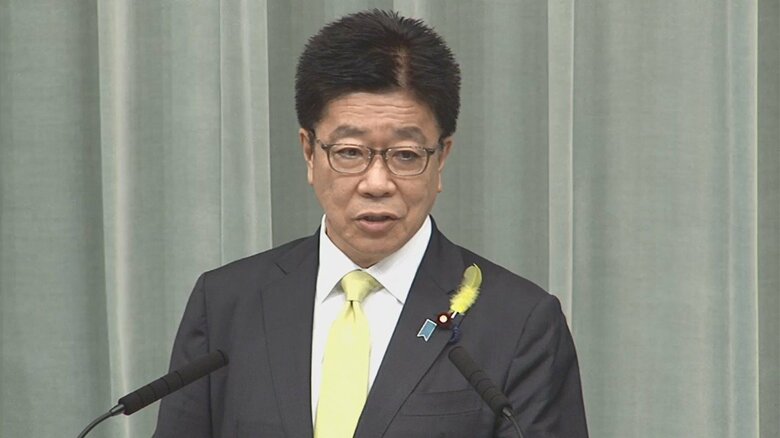 官房長官時代の加藤氏　2022年