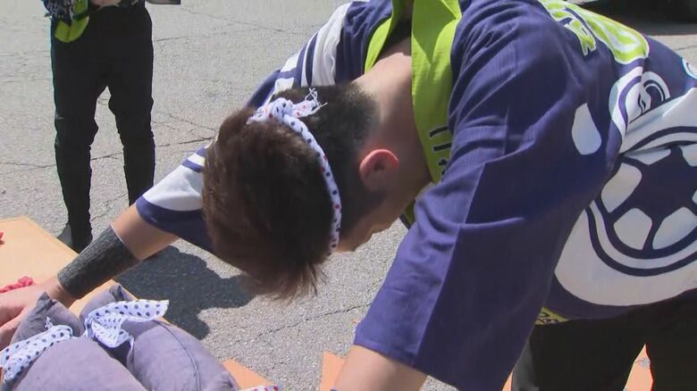 暑さでバテる飛脚メンバー