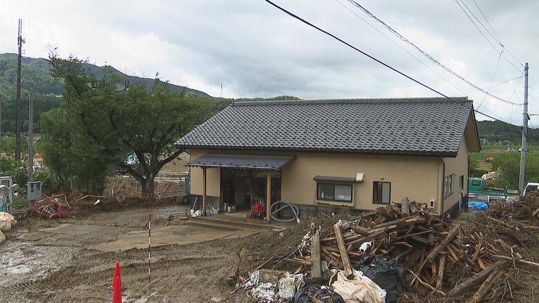 土砂が流れ込んだ公会堂（2022年）