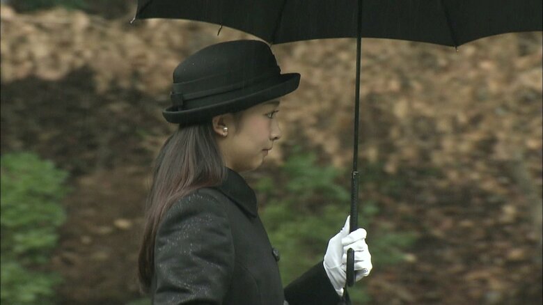 武蔵陵墓地を参拝された佳子さま