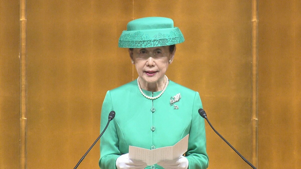 愛馬と共に悔いの無い競技を」常陸宮妃華子さま 馬術連盟の表彰式へ