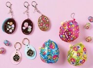 ～SNSで話題沸騰、お届けまで3か月待ちの大人気！～『明治ツインクル』×YOU+MORE!コラボ「お星さまのキラキラたまごツインクルポーチ」が大ヒット