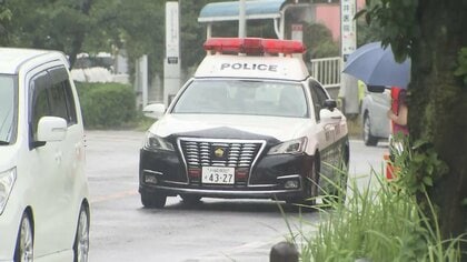 ニシキヘビ2匹マンションから逃げ出し捜索中　ともに全長2m、太さは500mlペットボトルほど　川崎市多摩区
