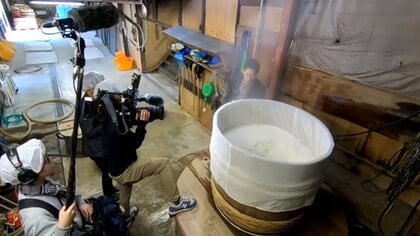 元カープ安部友裕さんが、手づくりで醸す「幻の酒」 づくりに挑戦　130年の伝統の技で柔らかい味【広島発】