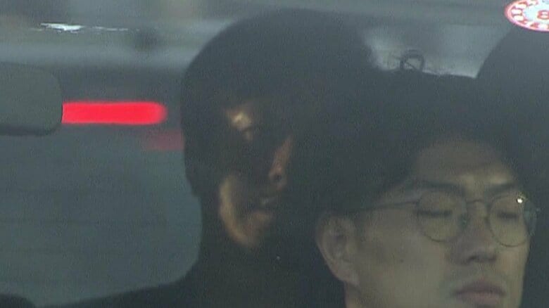 詐欺グループメンバーの弁護士ら2人逮捕　詐欺被害金の凍結口座から現金1600万円以上を不正に引き出しか｜FNNプライムオンライン